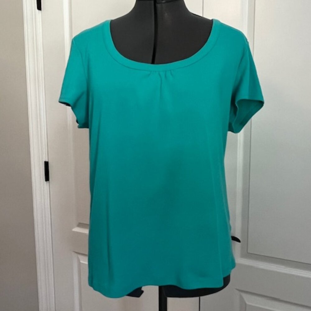 Green knit top